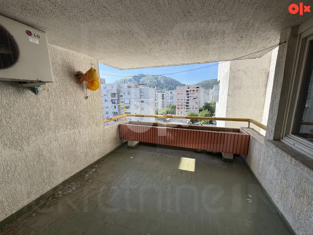 Prodaje se dvosoban stan 88 m2 u Splitskoj s predivnim pogledom