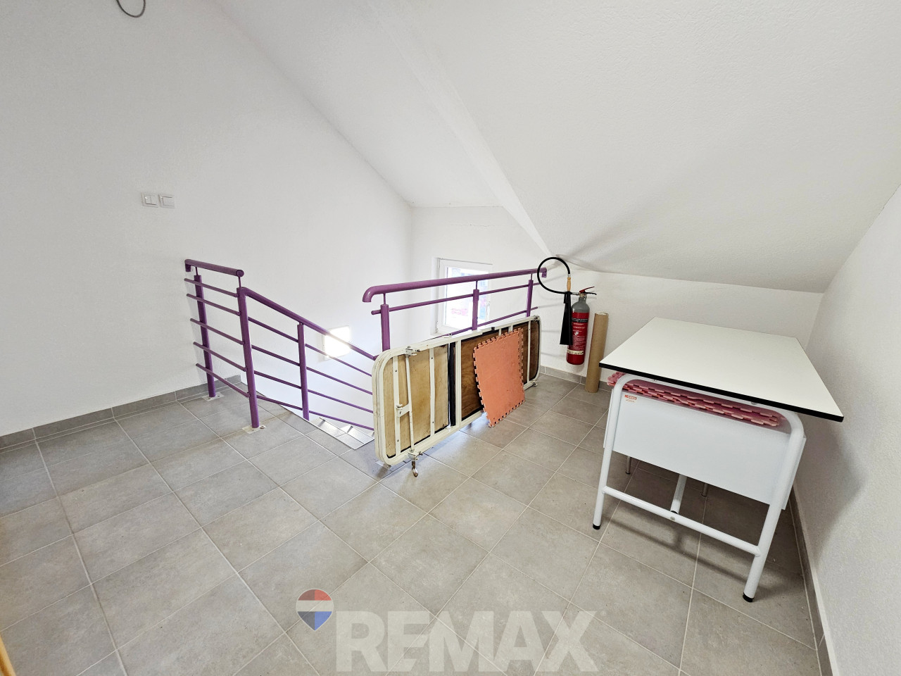 Poslovni prostor 70 m2 za najam, Nova Topola 9