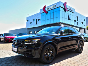 VW Touareg 4.0 TDI V8 DSG 4Motion R-Line LUFTFEDERUNG 422 KS