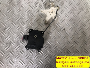 Motorić KLAPNE grijanja Mitsubishi Pajero 2007 113800-