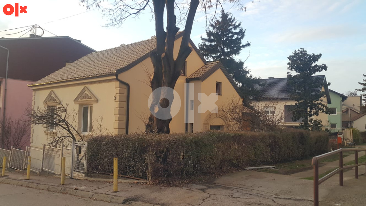 Etažni stan / moguće kao poslovni prostor CENTAR