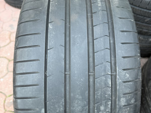 Prodajem 2 gume 275/30/20 Pirelli 2022.g  RSC