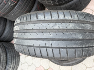 Prodajem 4 gume 225/45/19 Michelin
