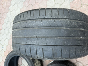 Prodajem 2 gume 285/35/20 Pirelli