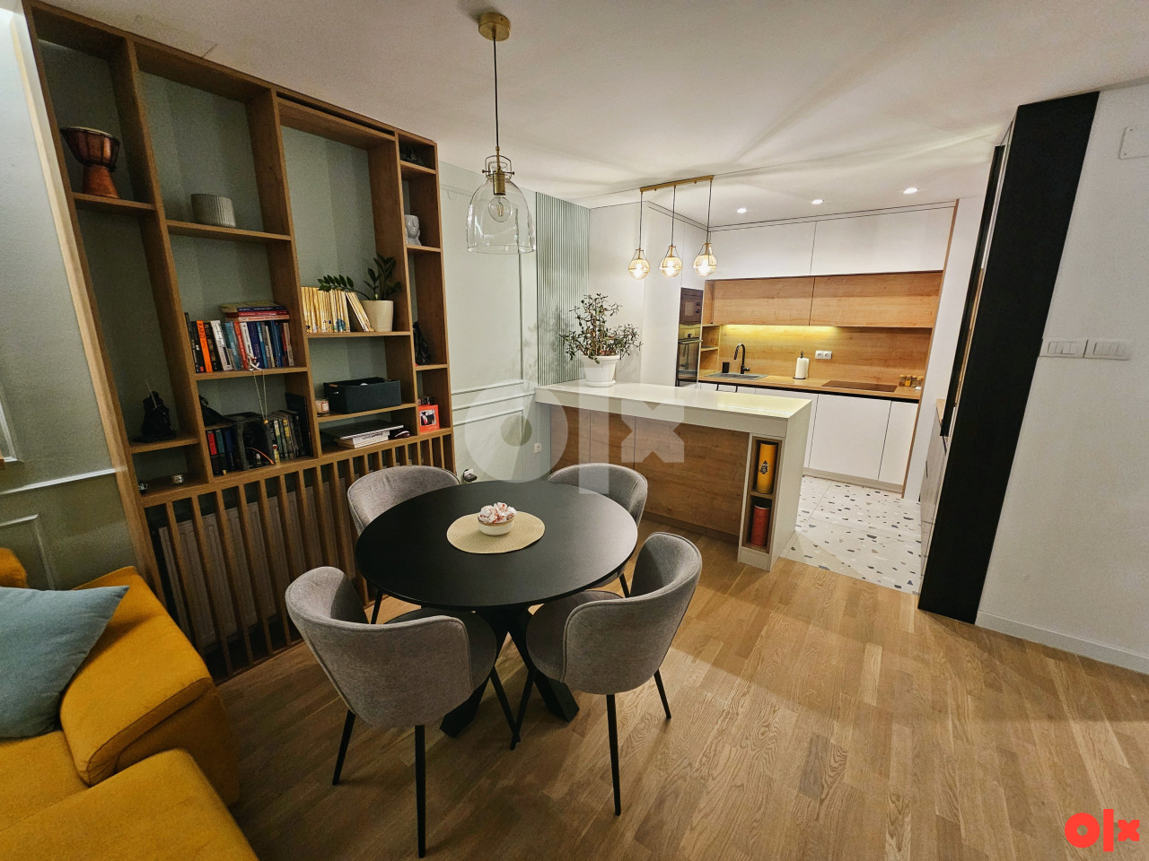 Novogradnja u centru - potpuno sređen trosoban stan 67m2 7
