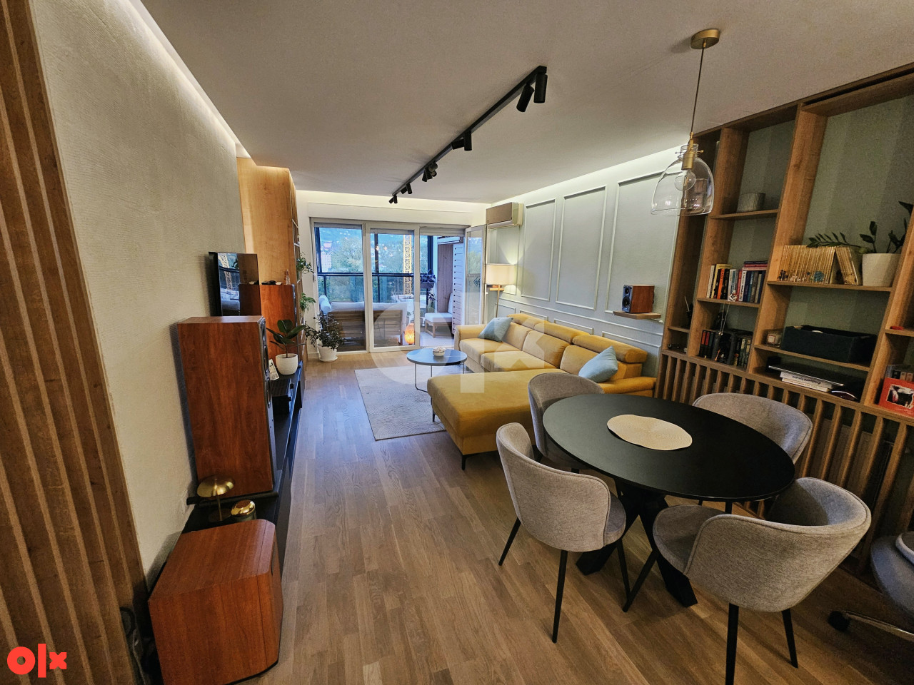 Novogradnja u centru - potpuno sređen trosoban stan 67m2 2
