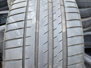 Prodajem 4 gume 245/40/19 Michelin 2023.g