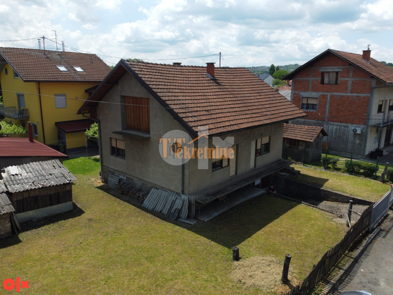 Stambeni objekat (kuća) 260m2 - Budžak 3