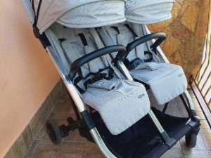 DJECIJA KOLICA ZA BLIZANCE dupla  CAM  GEM (0-22 kg) skoro NOVA