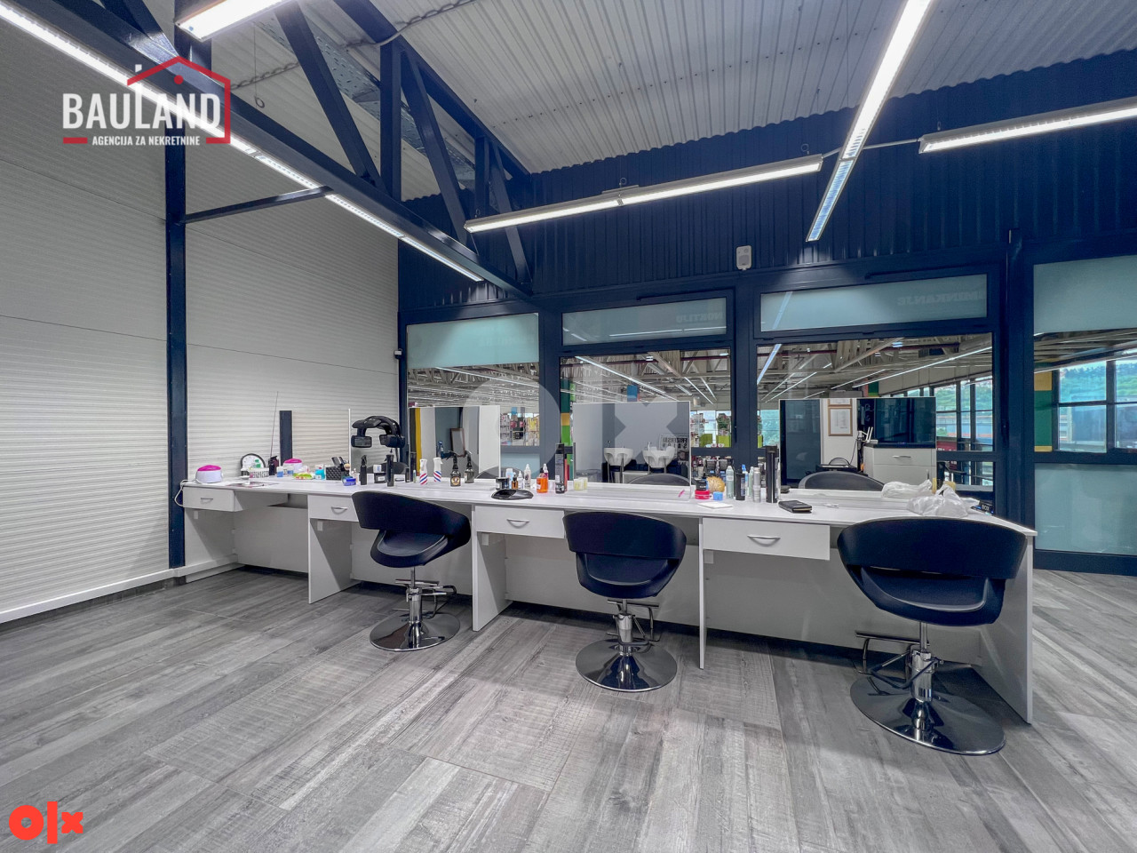 VIŠENAMJENSKI POSLOVNI PROSTOR POVRŠINE 70M2/ WEST GATE/ BLAŽUJ 5