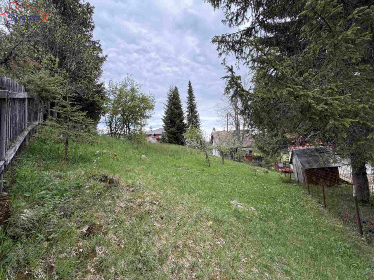 Vikendica Bijambare/ Renovirano/ 906m2/ Nišička visoravan 21