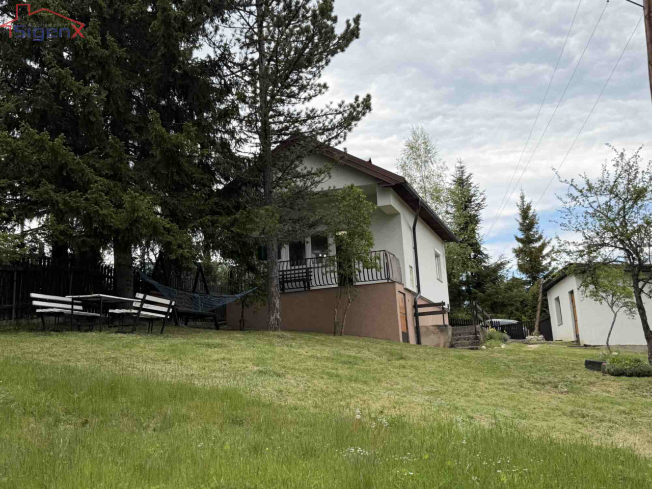 Vikendica Bijambare/ Renovirano/ 906m2/ Nišička visoravan 23