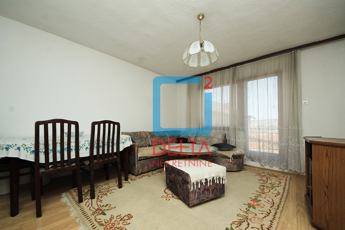 Kuća  140m2 / na parceli 341m2 / garaža / Hrasno Brdo / Sarajevo 2