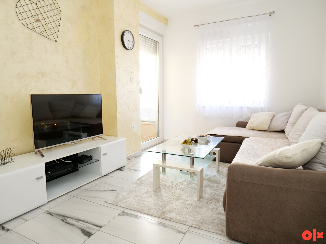 Stan na dan Mostar - Apartment The One. Cijene u opisu!