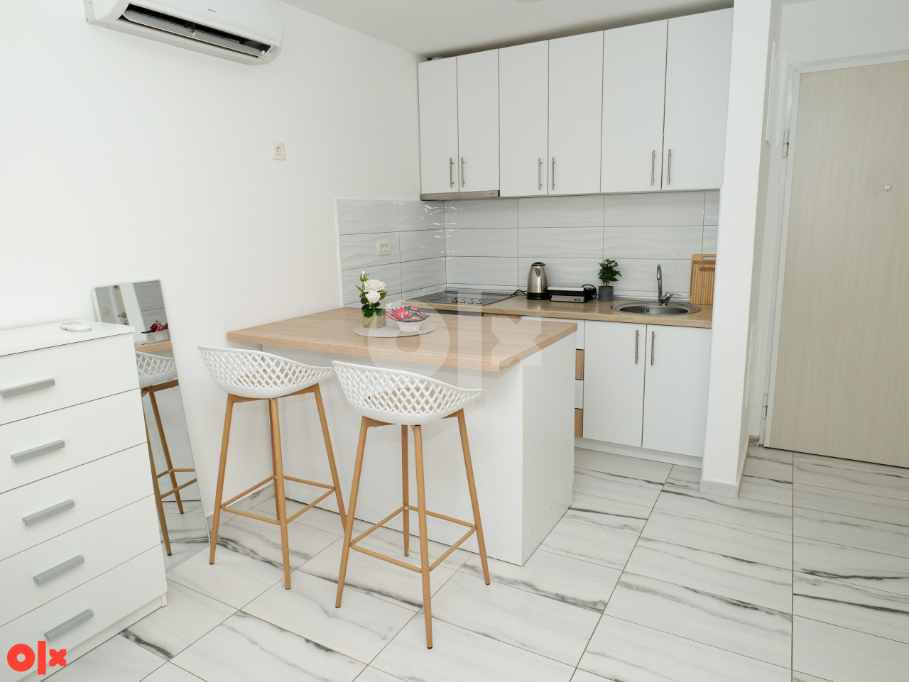 Stan na dan Mostar - Apartment The One. Cijene u opisu! 3