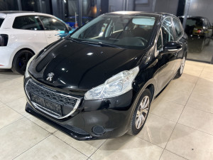 PEUGEOT 208 1.2 VTI, 2013 GOD, TOUCHSCREEN MULTIMEDIA