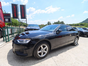Audi A4 2.0 S-Tronic MATRIX VIRTUAL Navi 2xParktronic FACELIFT
