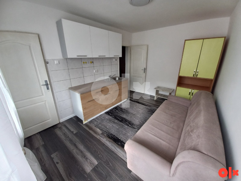 STAN U CENTRU TUZLE PRODAJA 061869987 3
