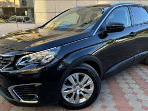 PEUGEOT 5008 1.5 HDi Virtual Navi Automatik 7-sjedišta LANAC 8MMM