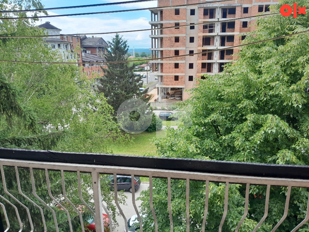 Stanovi i apartmani Prijedor ili izdajem 2