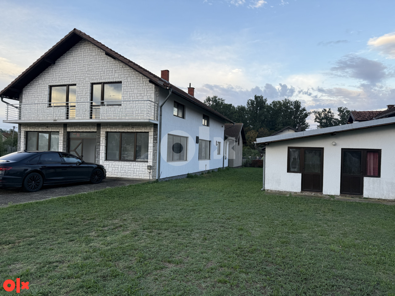 Kuća Poslovni Stambeni Lokal Bijeljina Hase