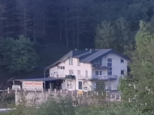 POSLOVNO/STAMBENI OBJEKAT Kuća Cazin CENTAR