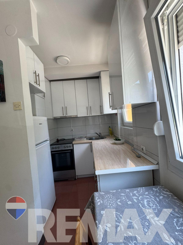 Dvosoban stan | 42m2 | Bulevar 3
