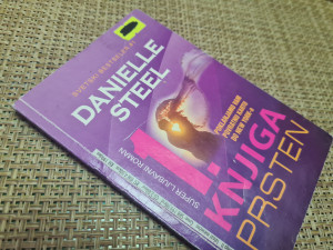 PRSTEN - Danielle Steel