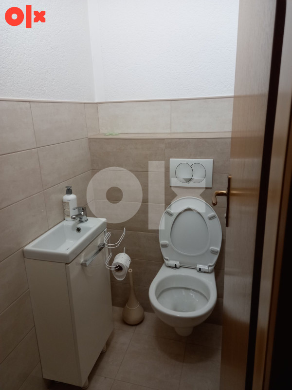 Iznajmljivanje Stan 58m2 11