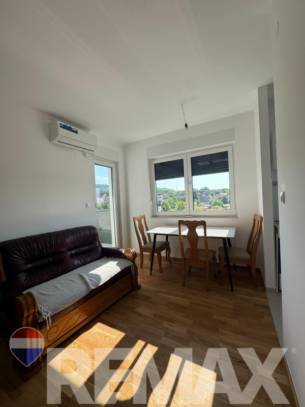 Dvosoban stan | 45m2 | Ada | Garažno mjesto 3