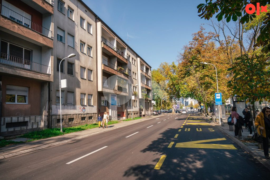 Nov poslovni u strogom centru; 72m2 u Kninskoj 9