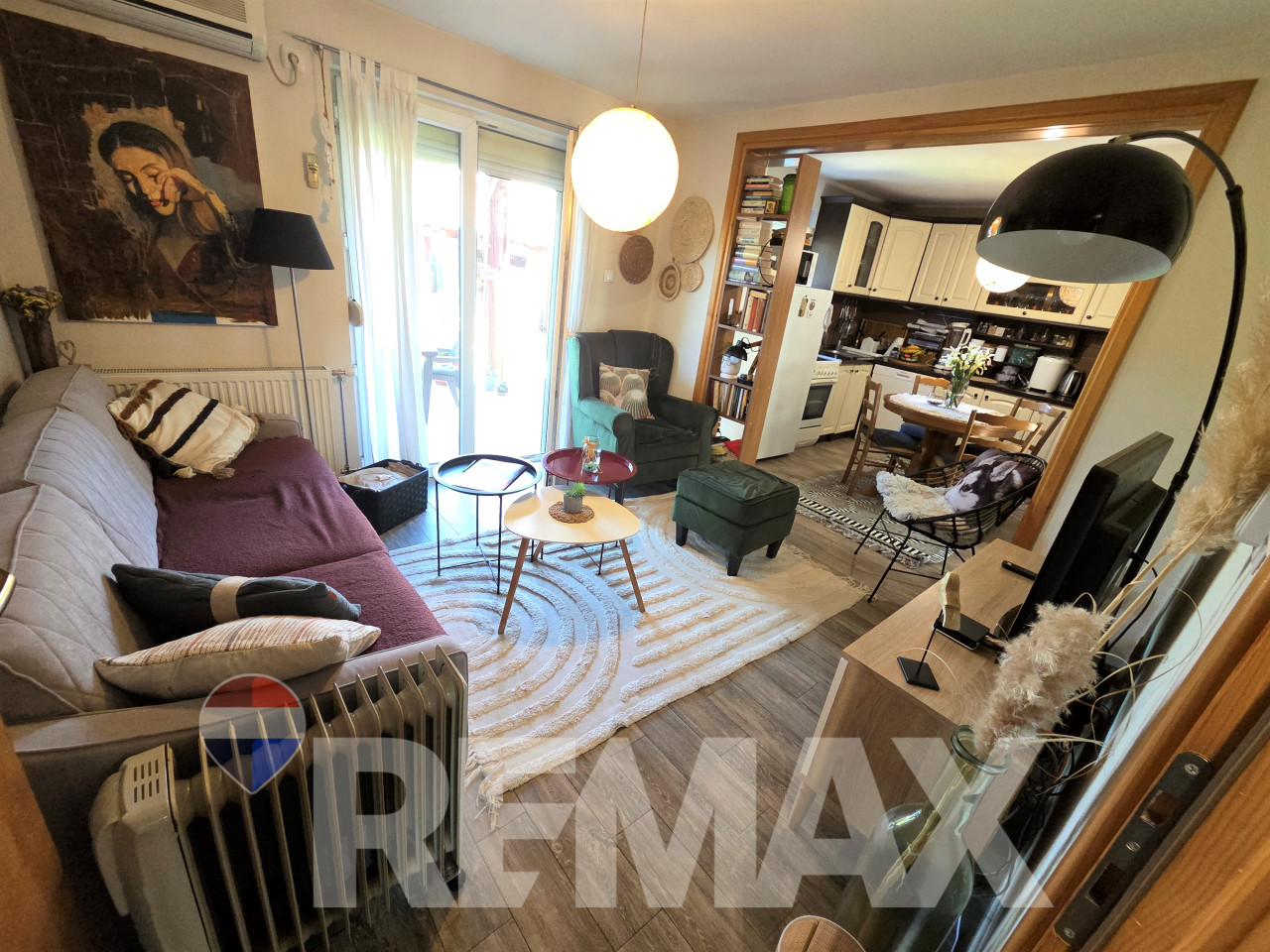 Na prodaju predivna kuća u Budžaku 93m2, plac 475m2 9
