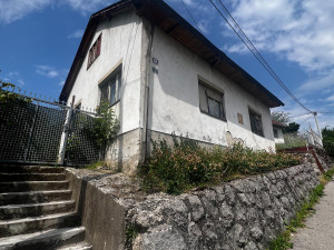 Prodaje se plac sa starom kućom | Pobrđe | Banja Luka