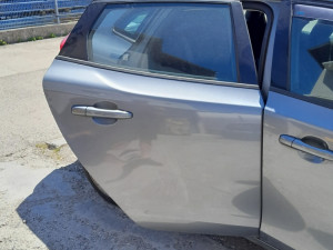 ZADNJA DESNA VRATA VOLVO V40 / VRATA VOLVO V40 2012--