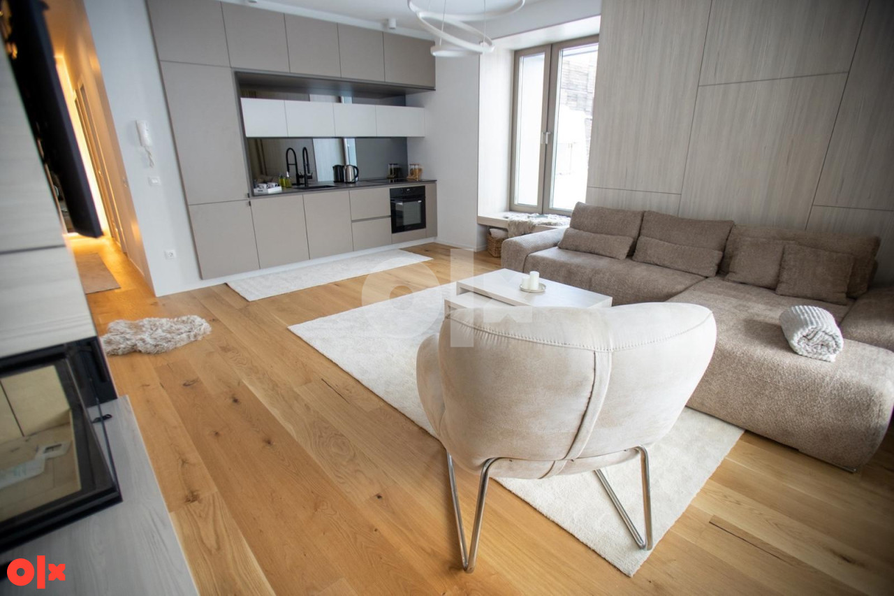 Apartman/ Stan/ Bjelašnica/ Općina Trnovo/ trosoban/ 73m2 2