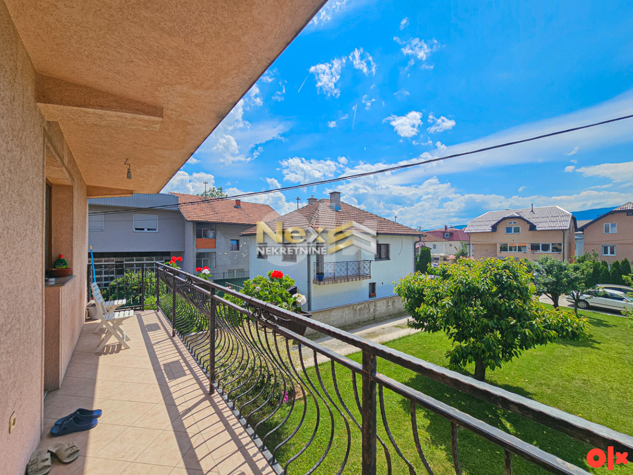 Kuća sa dvorištem Kasindolska/Ilidža 294 m2 13