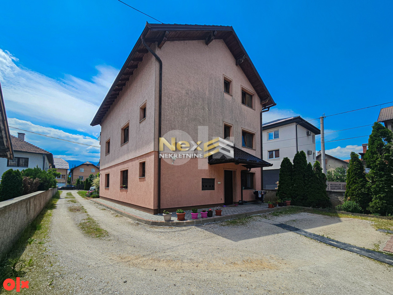 Kuća sa dvorištem Kasindolska/Ilidža 294 m2 3