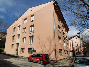 B.D. prodaje: Dvosoban stan sa garažom, Stari Grad