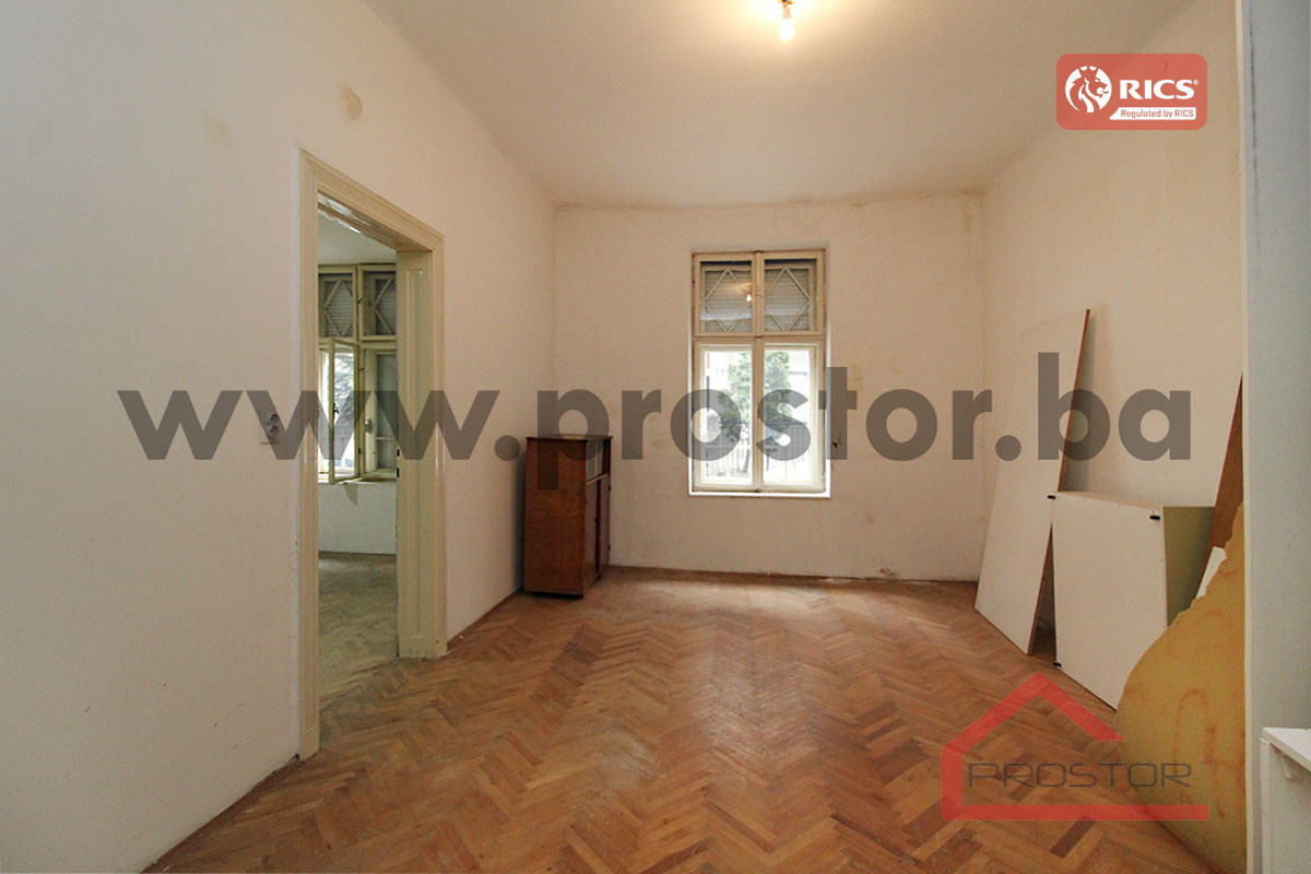 PROSTOR prodaje: Troiposoban stan, Centar photo 5