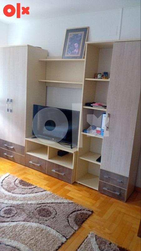 Izdajem stan Zvornik 48m2