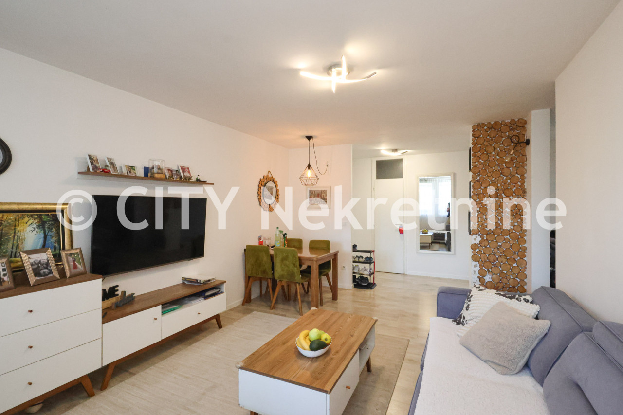 Trosoban stan sa balkonom - Novi grad - Otoka - 71 m2 3