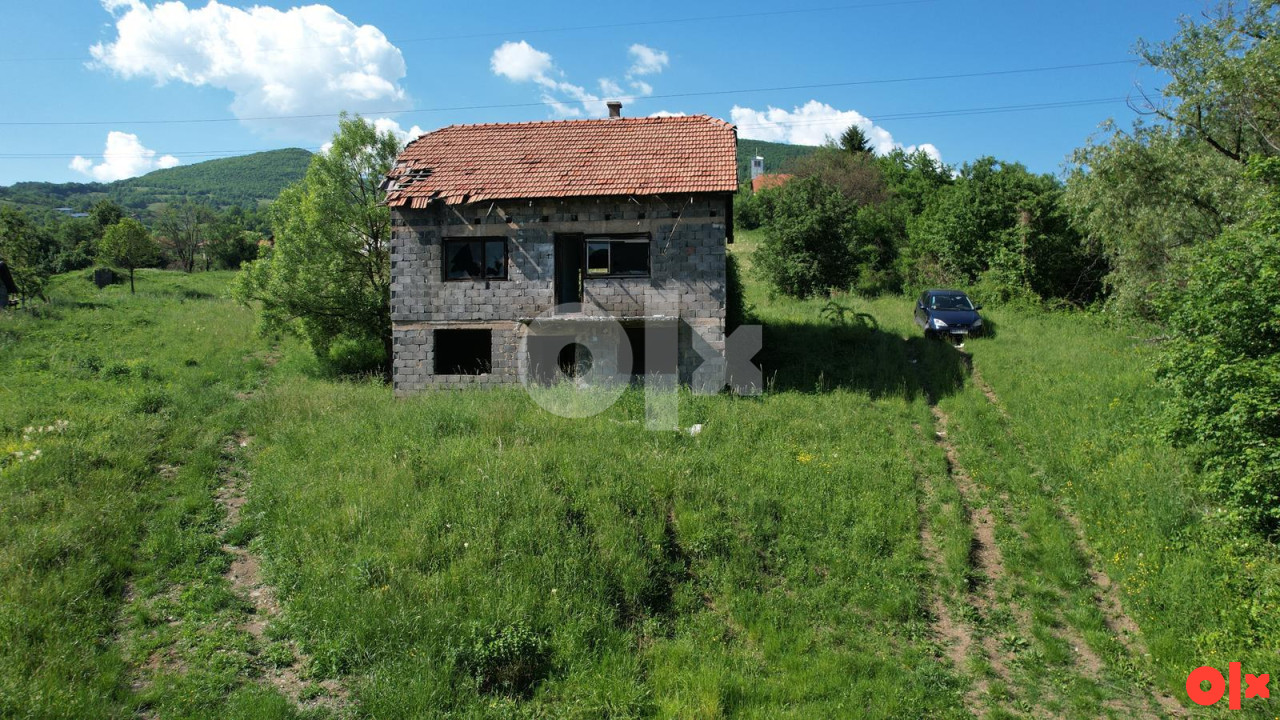 Imanje u naselju Stranjani - ZENICA 11