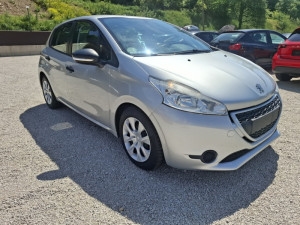 PEUGEOT 208 1.4 HDI PREŠO SAMO 134624 km KLIMA
