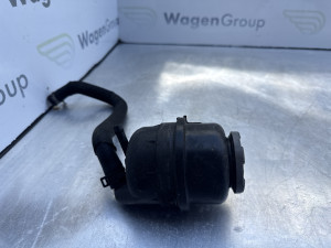 Boca servo ulja Audi A6 4F 2010