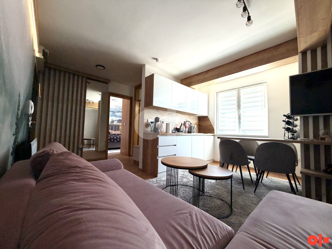 Apartman Jahorina 33m2/MOŽE ZAMJENA ZA VOZILO/Sprat2/Uknjizeno1/1 3