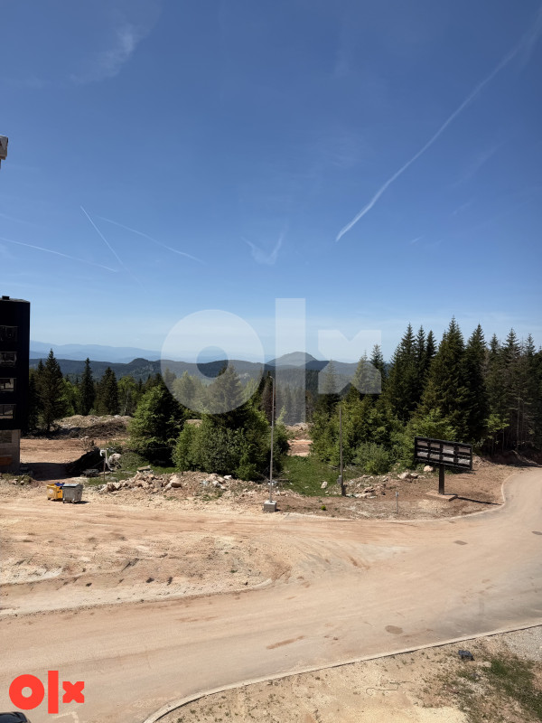 Apartman Jahorina 33m2/MOŽE ZAMJENA ZA VOZILO/Sprat2/Uknjizeno1/1 10