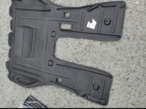 Zastita ispod motora peugeot 407 karbonska hdi