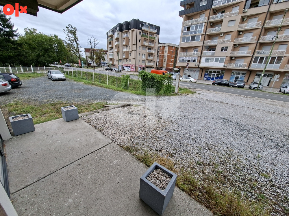 Poslovni prostor Živinice 2