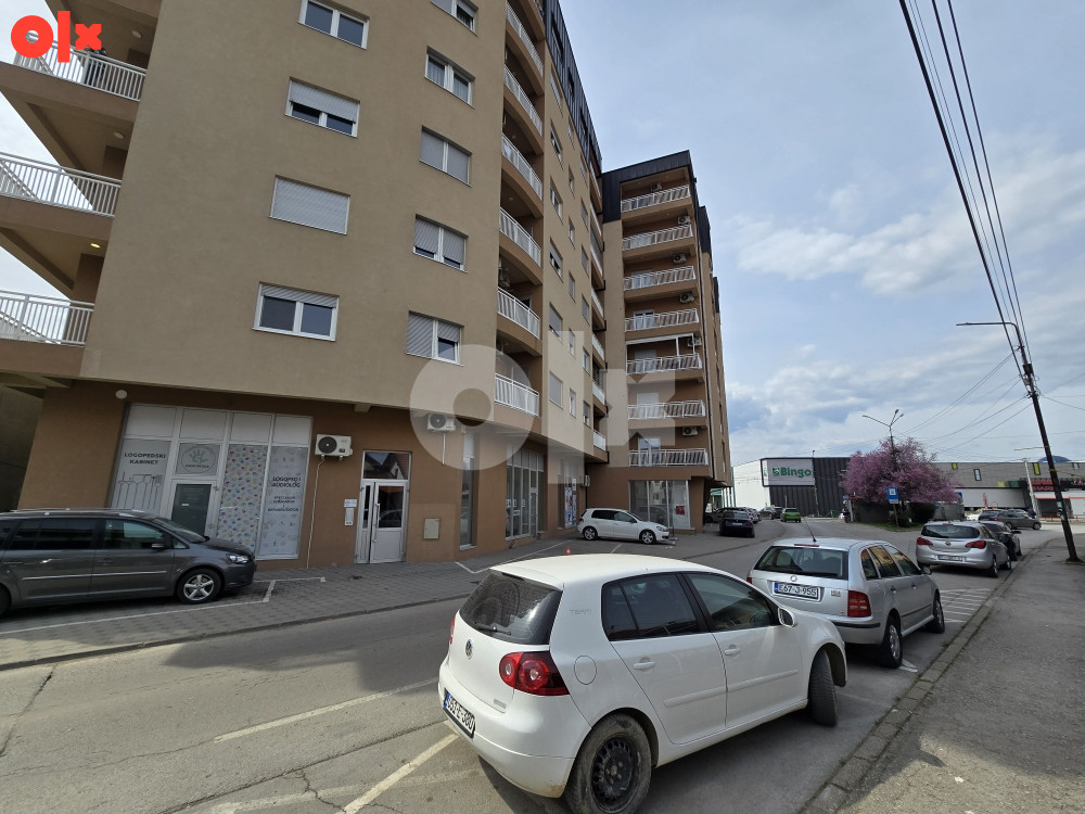 Poslovni prostor Živinice 2