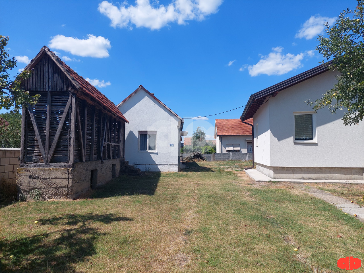 DOMAĆINSTVO - OSTOJIĆEVO 3